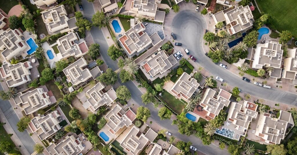 découvrez le monde passionnant de l'immobilier avec nos conseils, astuces et actualités. que vous soyez acheteur, vendeur ou investisseur, obtenez toutes les informations nécessaires pour réussir vos projets immobiliers.