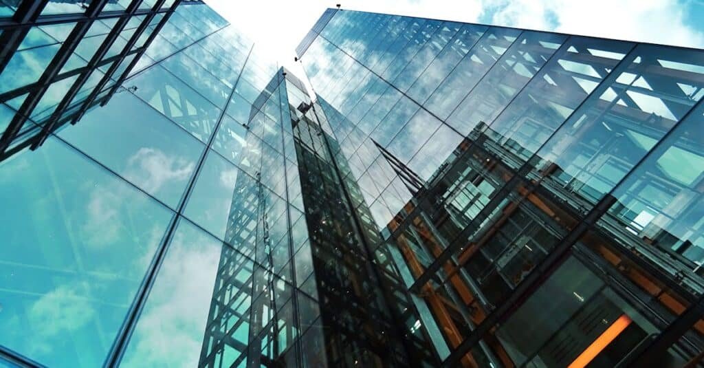 découvrez les meilleurs formateurs financiers pour vous aider à maîtriser vos compétences en gestion financière. que vous soyez débutant ou expert, nos coaches vous offrent des conseils personnalisés et des stratégies efficaces pour atteindre vos objectifs financiers.