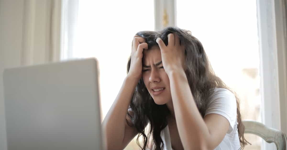 découvrez tout sur le burnout : ses causes, ses symptômes et des conseils pratiques pour le prévenir et le surmonter. apprenez à reconnaître les signes de l'épuisement professionnel et à retrouver votre bien-être au travail.