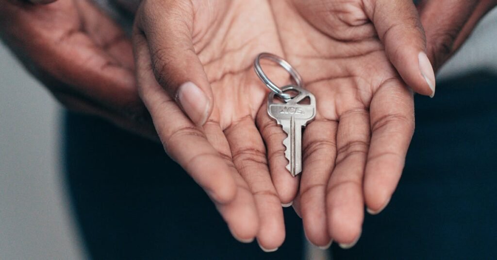 explorez le marché immobilier avec des analyses approfondies, des tendances actuelles et des conseils d'experts pour investir judicieusement et maximiser votre patrimoine.