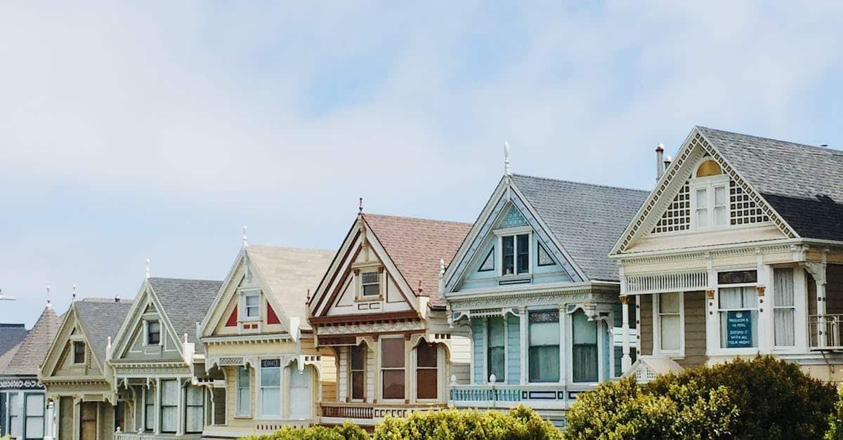 découvrez tout sur l'immobilier : tendances, conseils d'achat, guides et analyses de marché pour vous accompagner dans vos projets immobiliers. que vous soyez acheteur, vendeur ou investisseur, trouvez les informations essentielles pour réussir vos transactions.