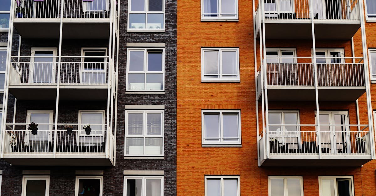 découvrez les principaux développeurs immobiliers qui transforment le paysage urbain avec des projets innovants. explorez les tendances du marché, les initiatives durables et les opportunités d'investissement dans le secteur immobilier.