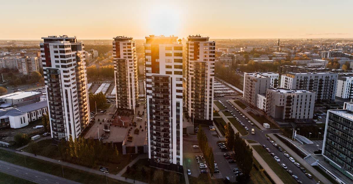 découvrez les opportunités passionnantes de l'investissement immobilier. apprenez à maximiser vos rendements grâce à nos conseils d'experts, à la recherche de biens rentables et aux stratégies d'achat gagnantes. transformez votre avenir financier dès aujourd'hui !