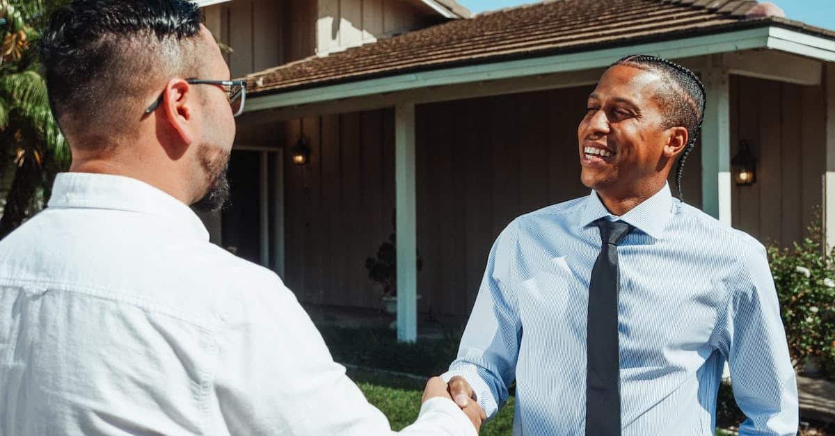 découvrez tout ce qu'il faut savoir sur les transactions immobilières résidentielles, de l'achat à la vente, en passant par les aspects juridiques et financiers. optimisez votre projet immobilier avec des conseils d'experts et des astuces pratiques.