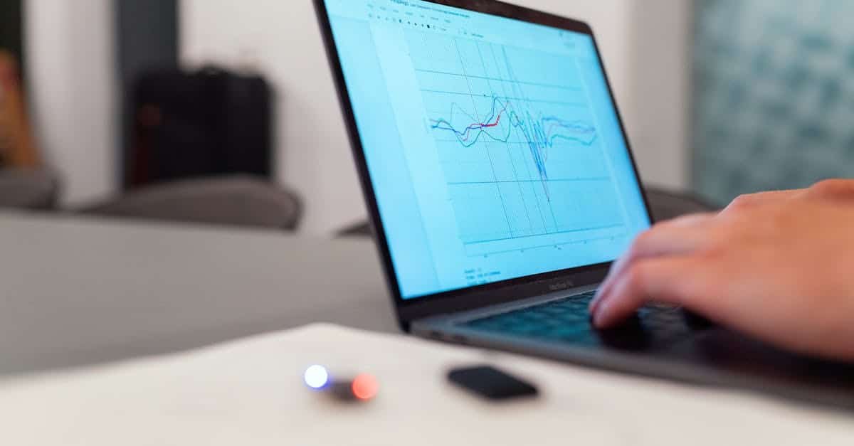 découvrez l'analyse technique, une méthode essentielle pour évaluer les tendances du marché et prendre des décisions éclairées en matière d'investissement. apprenez à interpréter les graphiques, à utiliser les indicateurs et à comprendre le comportement des prix pour optimiser vos stratégies de trading.